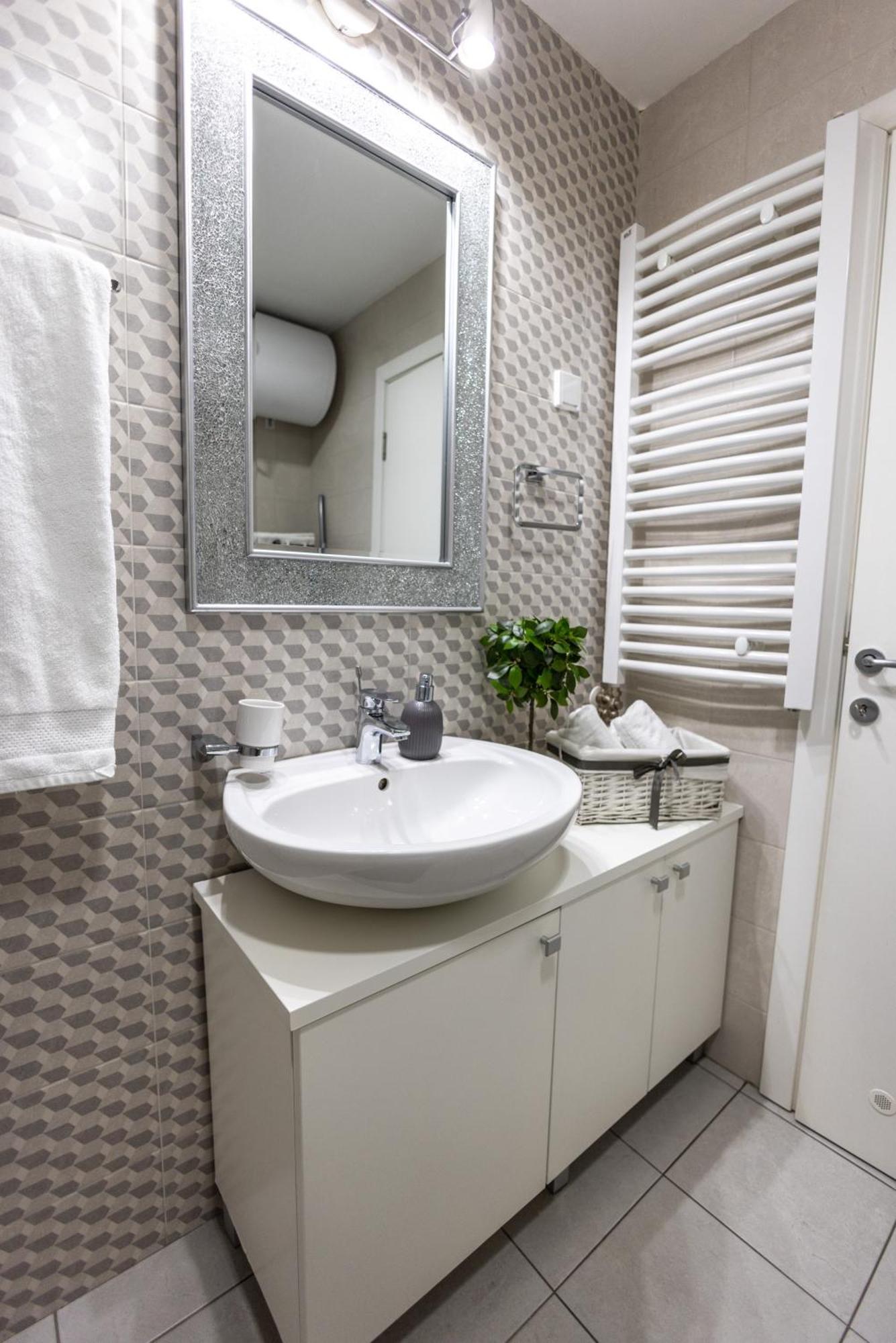 Apartmani Hemera Valjevo Ngoại thất bức ảnh