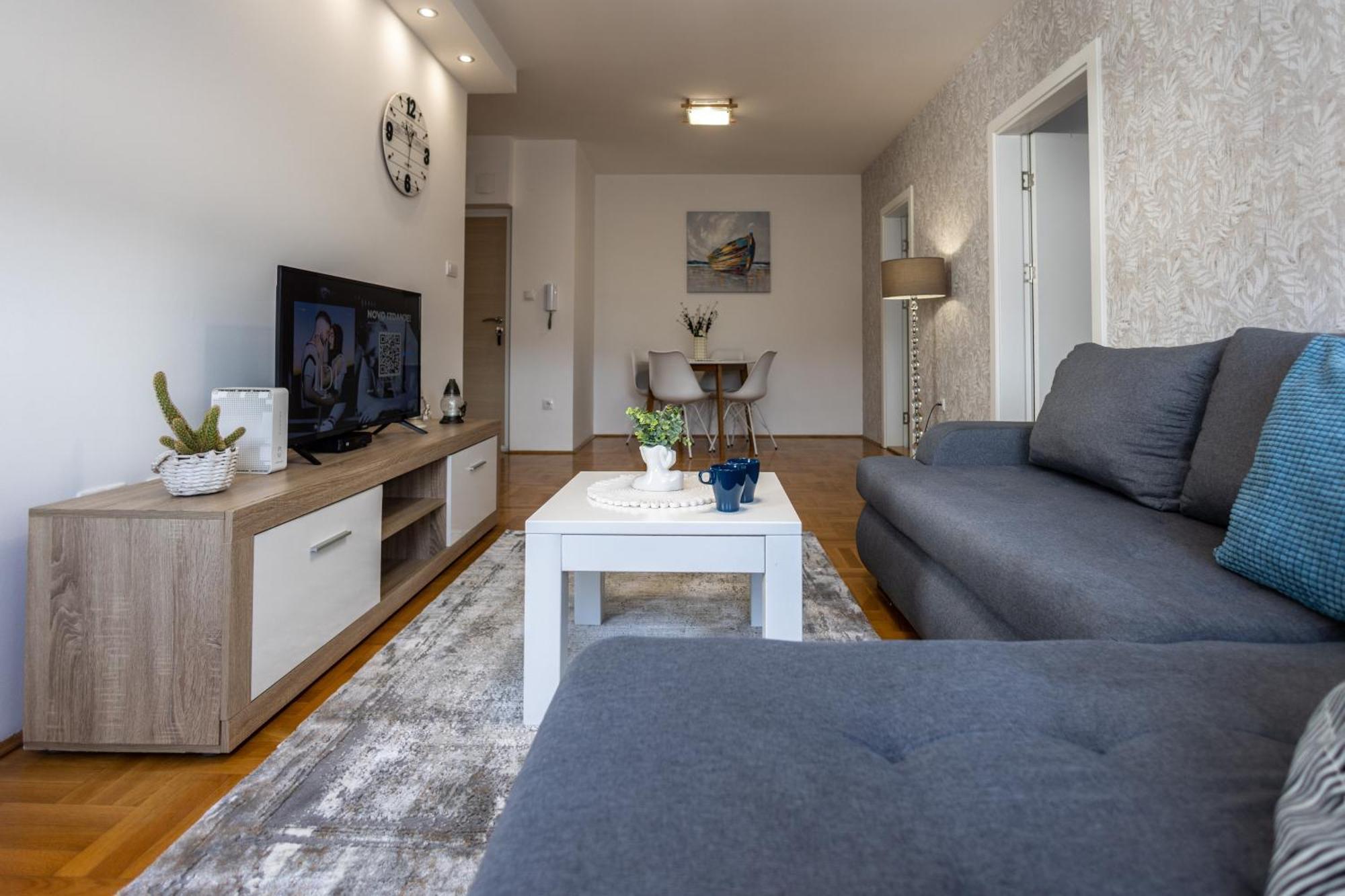 Apartmani Hemera Valjevo Ngoại thất bức ảnh