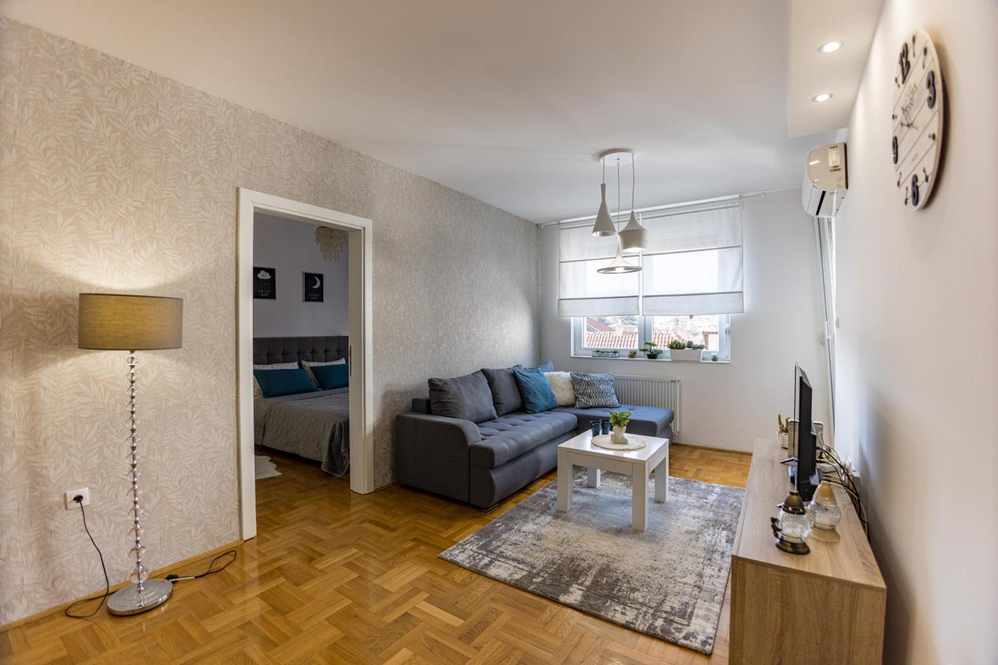 Apartmani Hemera Valjevo Ngoại thất bức ảnh
